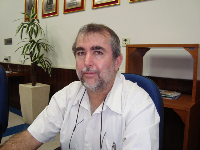 Zinho Cantori, autor de duas proposições