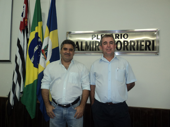 Marcelo Otaviano e Zinho Cantori parabenizam organizadores da III Mostra do Centro Educacional de Marcondésia