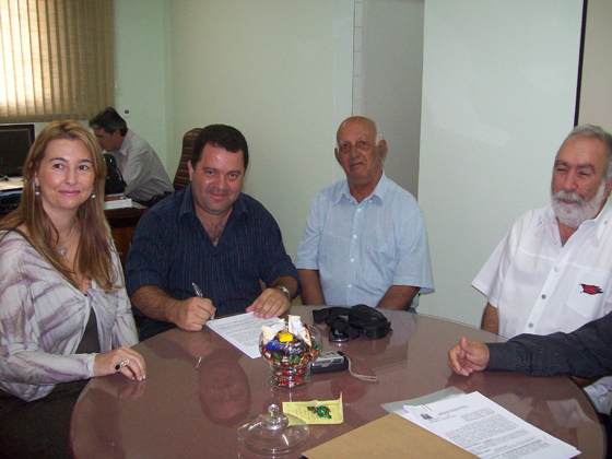 Rosemeire Selca, vereador Fabinho, Erasmo de Souza e Dr. Paulo David
