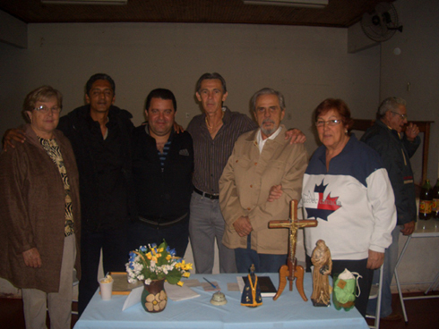 Toninha, Mileno, vereador Fabinho, Zé do Hélio, Pedro Junqueira e Marilena, na reunião do CEREA em 19 de maio