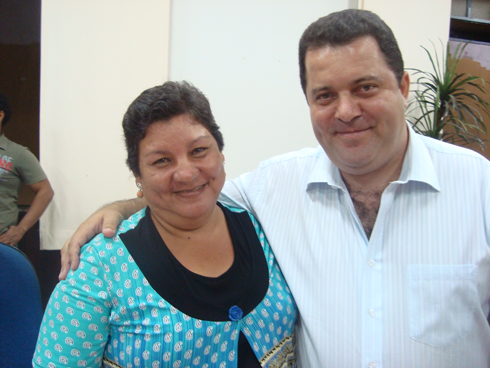 Vereadora Onilda e Fabinho requerem reunião com representantes da Saúde