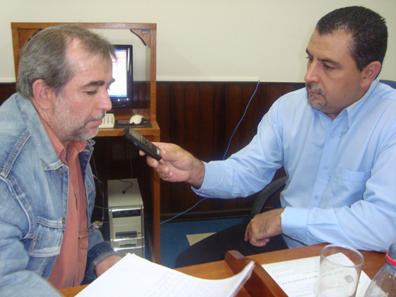Zinho Cantori durante entrevista para a Rádio Nova Era