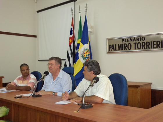 Presidente do Legislativo “Toninho do Sindicato”, Deputado Bolçone e vice-prefeito, Marcelo Otaviano
