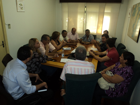 Participantes da reunião na Prefeitura Municipal, no dia 25 de janeiro