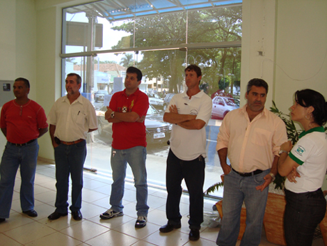 Toninho, Zinho, Alexandre, Heber Robison Prioli (diretor da Secretaria de Trânsito), Marcelo Otaviano e a psicóloga Ieda