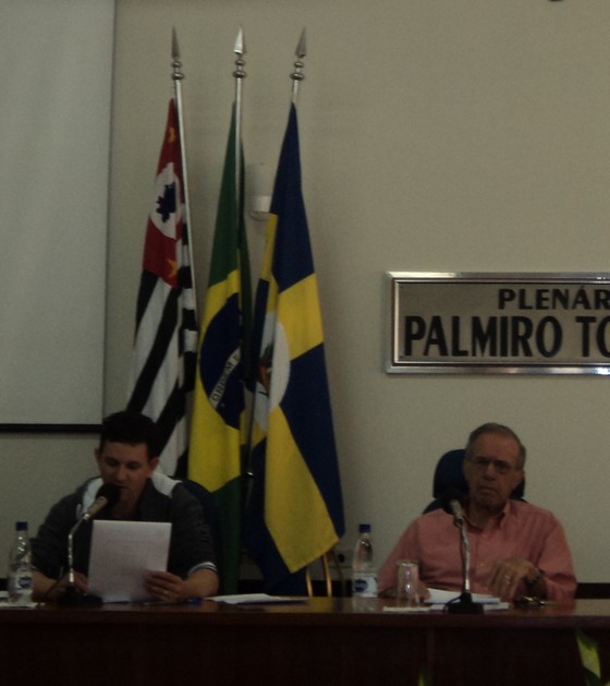 Nilton Sérgio Fiorot, contador da prefeitura, e o prefeito Cláudio Gilberto Patrício Arroyo